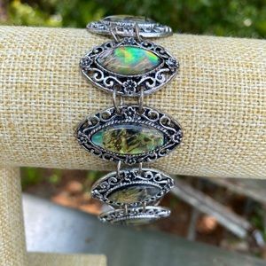 Mother of Pearl Oval Bracelet in Silver Filigree